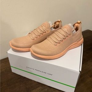 APL Women's TechLoom Breeze Blush